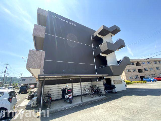 グランディール矢三C