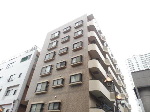 フロール川村