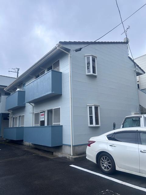 ジュネスクイーン