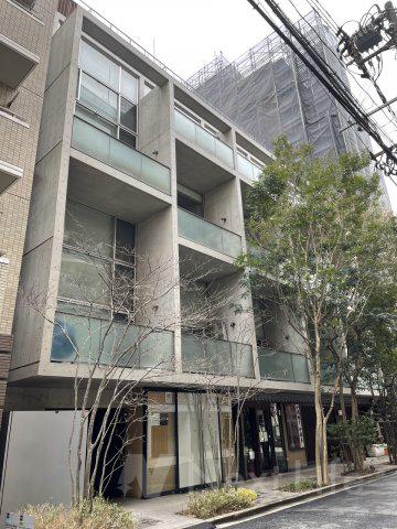 ＪＲ京浜東北線 鶴見駅 徒歩2分 9階建 築19年