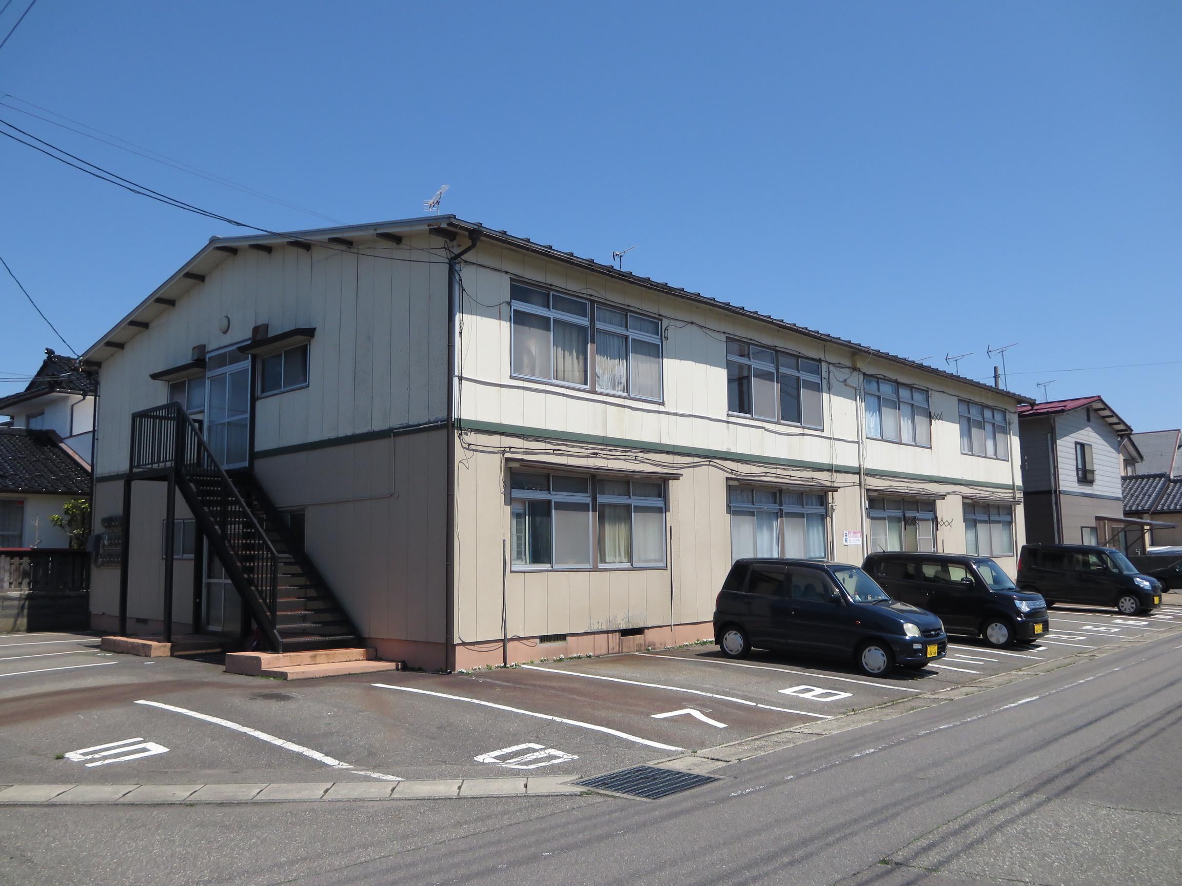 エクレール泉 酒田市東泉町1丁目(2K/2階)