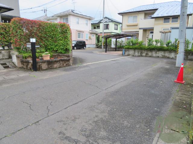 カーサフォレスタウエスト