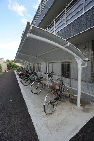 千葉都市モノレール 桜木駅(千葉) 徒歩13分 3階建 築5年