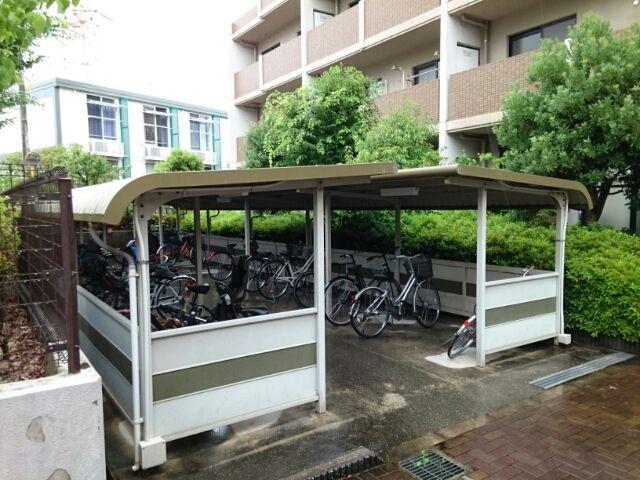 エーヴィヒ畠中I