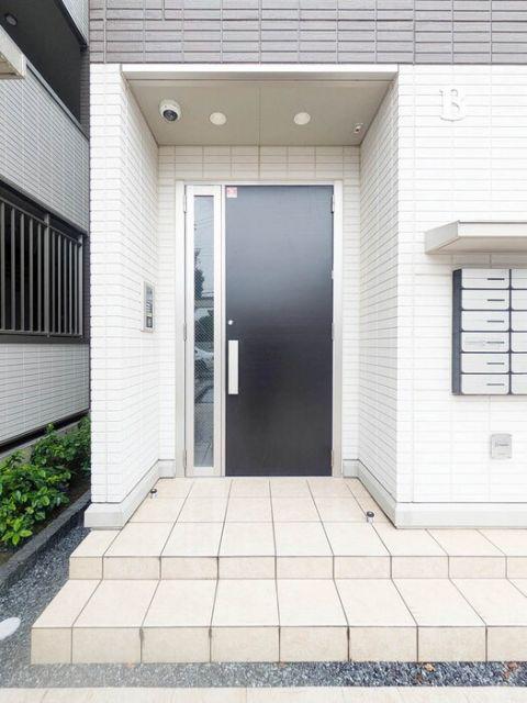オークリーフ三郷 B