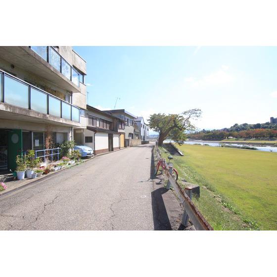 石川県金沢市 4階建 築31年