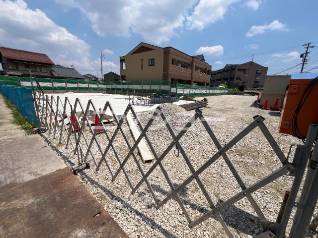 津島市中地町1丁目アパート