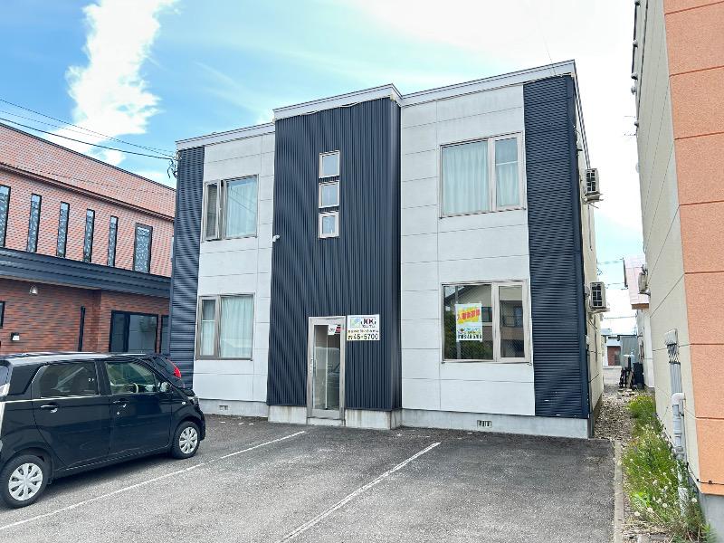 ＪＲ石北本線 南永山駅 徒歩9分  築19年(1LDK/1階)