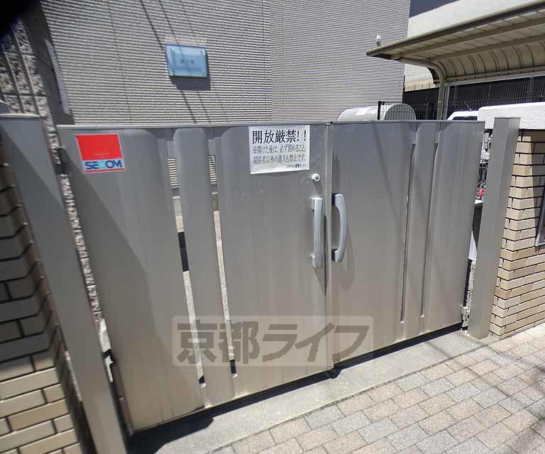 レオパレス蜂ヶ岡
