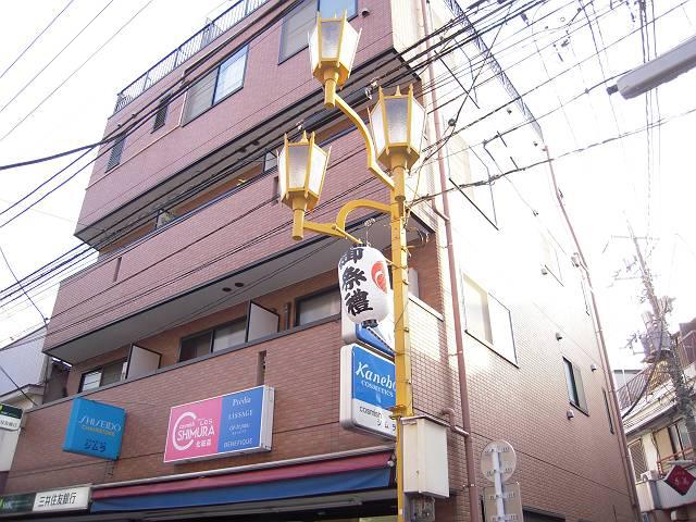 リライアンスコート志村