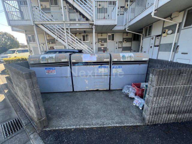 レオパレスタナベ