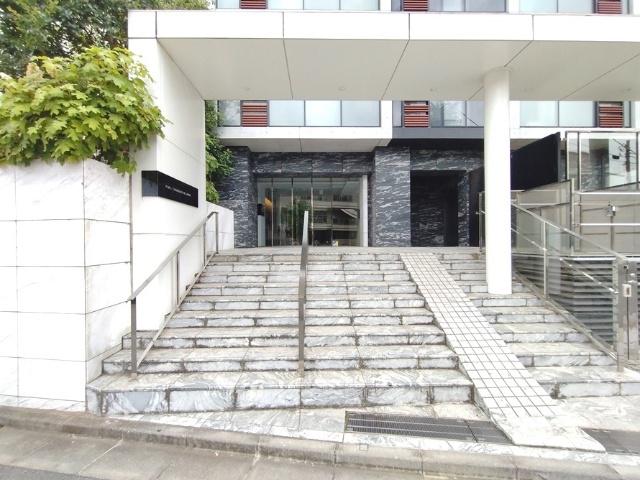 ピアース下北沢