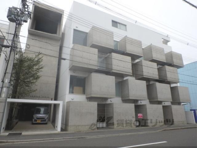 モノコモド御前B棟