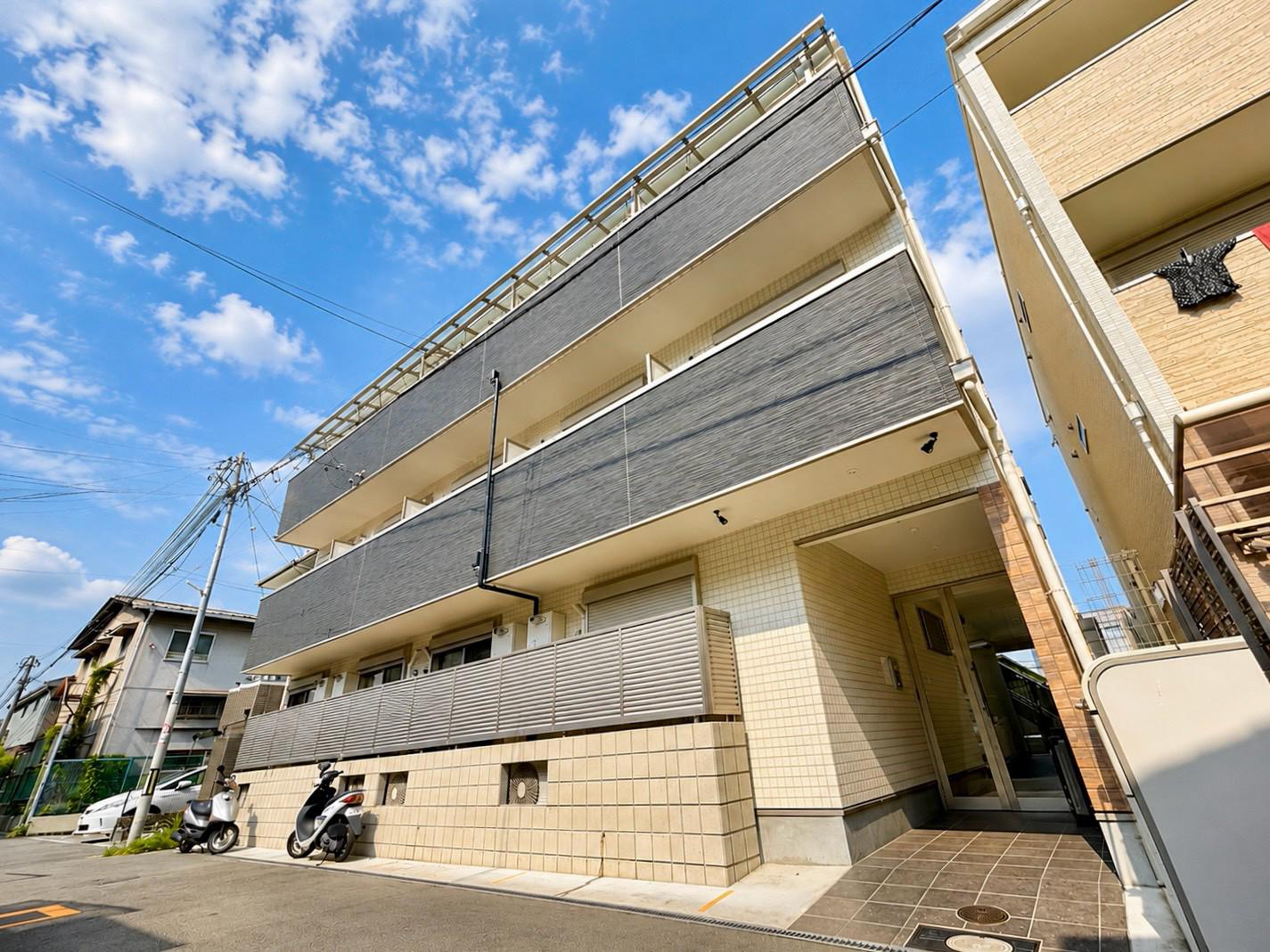 GRAMDAM MOMODANI