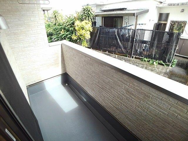 LA AIRY