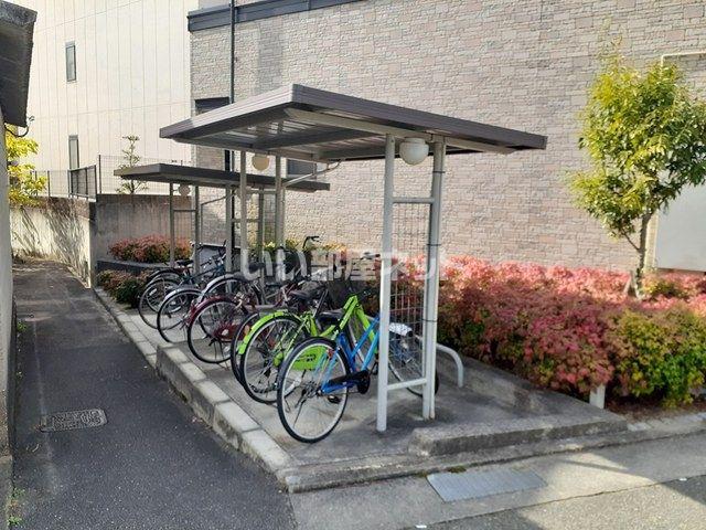 ラグラシア