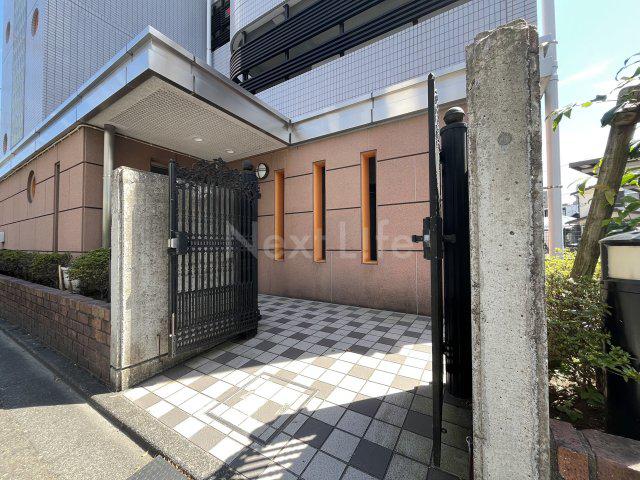 サイレンスワカバ