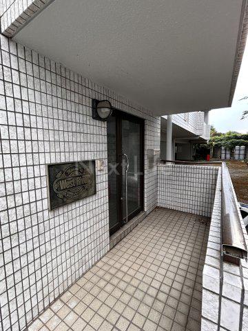 メゾンウエストリバー