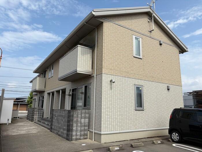 石川県金沢市 2階建 築14年