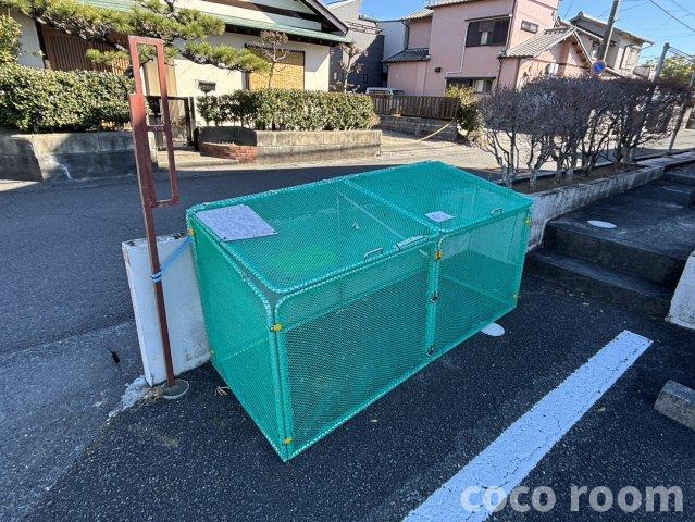 メゾン大栄A