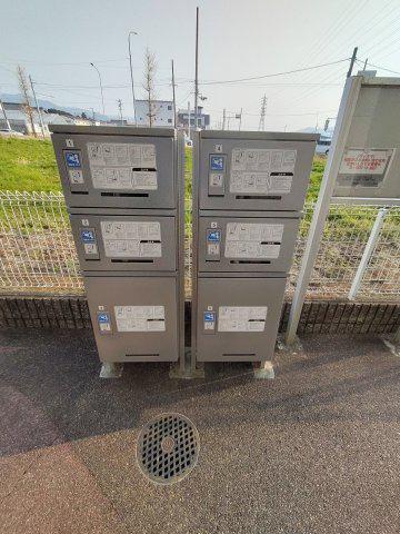ヴィオラB