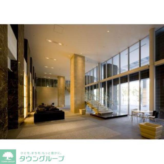 THE TOKYO TOWERS MIDTOWER