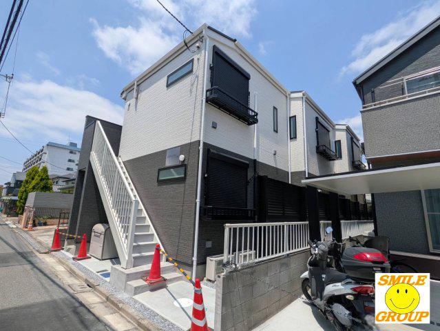 ベルンハルト谷津