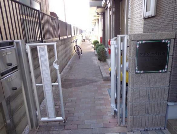 プレジール日進