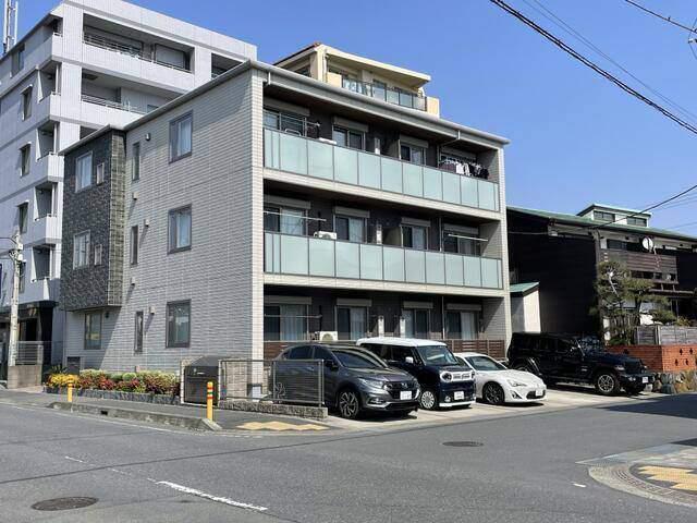 ラルーチェ