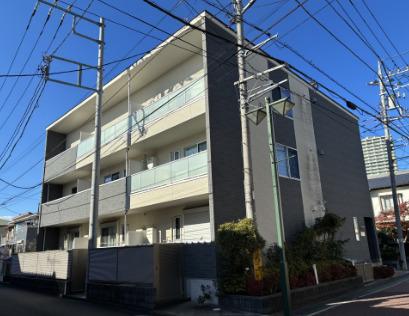 カーサフェリーチェルビア