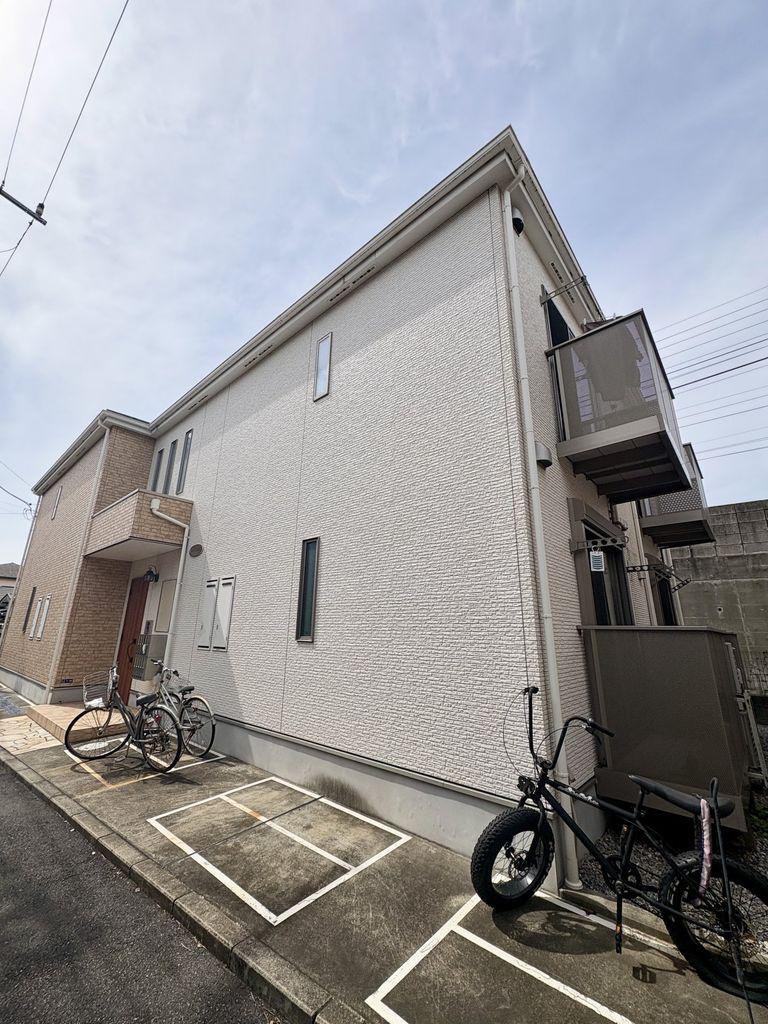 キャメル市川