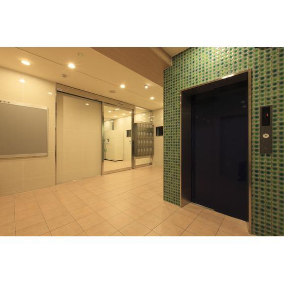 クイーンズ藤崎表参道