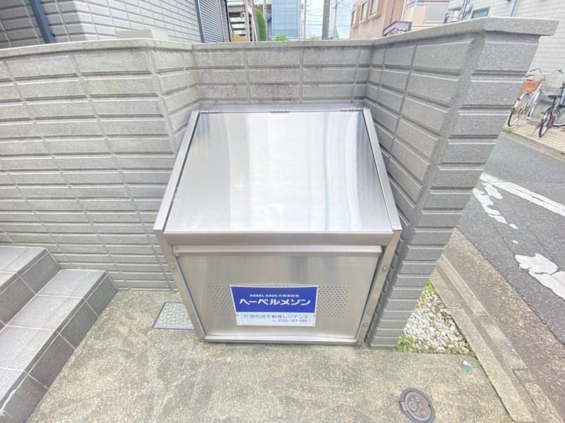 ＪＲ中央線 三鷹駅 徒歩12分 2階建 築17年