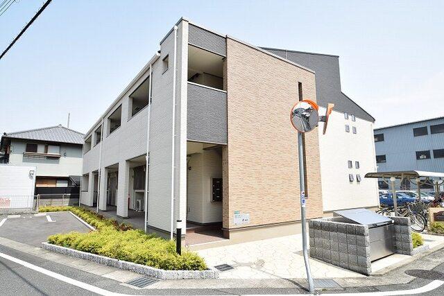 レオネッサ鴻池
