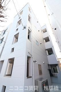 グランクオール西綾瀬2丁目