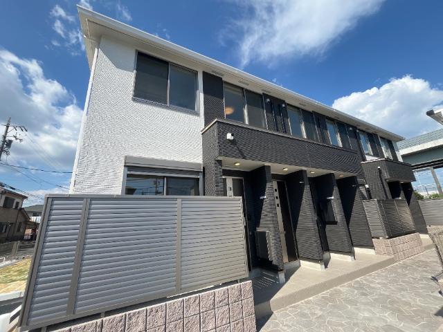 ＪＲ関西本線 春田駅 徒歩6分  築1年(1LDK/1階)