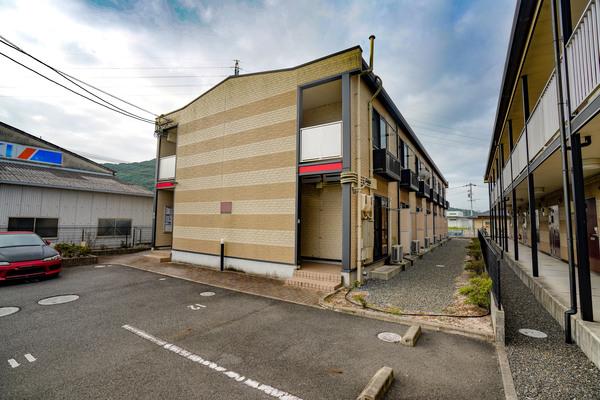 レオパレス福岡B