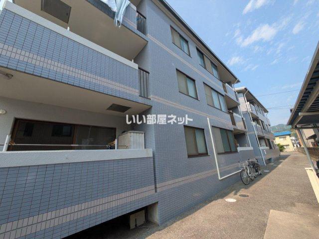 ＪＲ芸備線 矢賀駅 徒歩18分  築31年