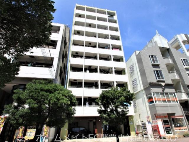 トーマス西崎