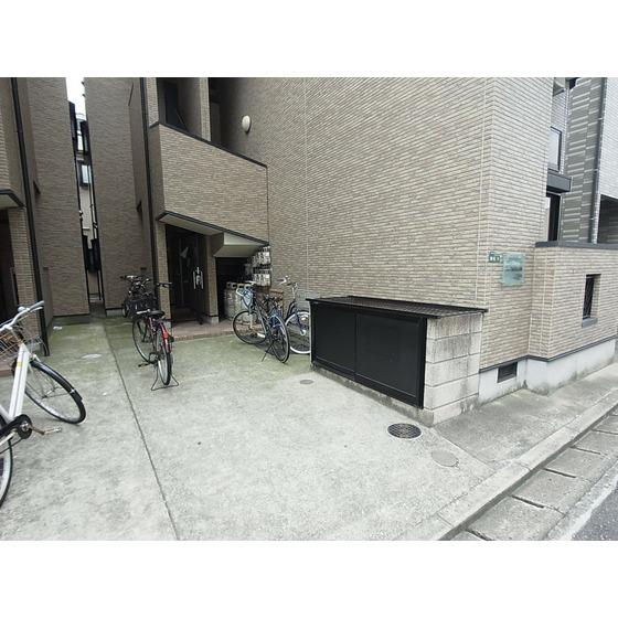 ピュア東比恵壱番館