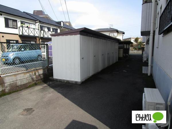 ハイツ山崎