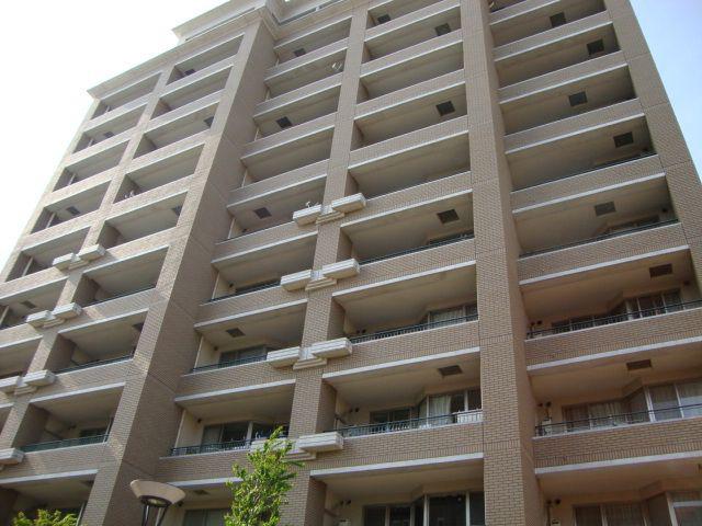 LANAI TOWN RENAISSANCE GRAND HIGHRI