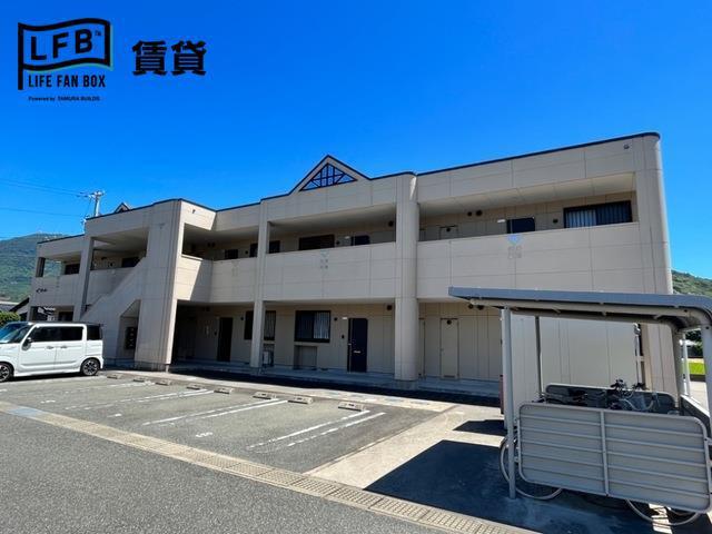 アルフィスタ トレ