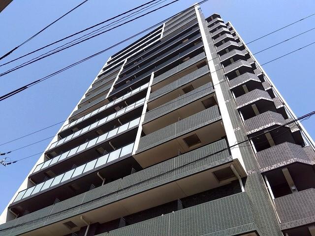 プレサンス塚本駅前