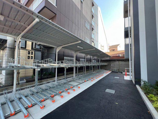 スワンズシティ大阪エスクレア
