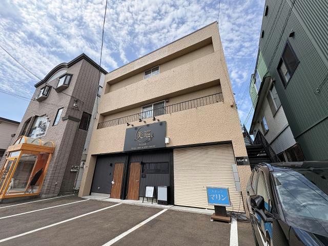 エスフラットミナト