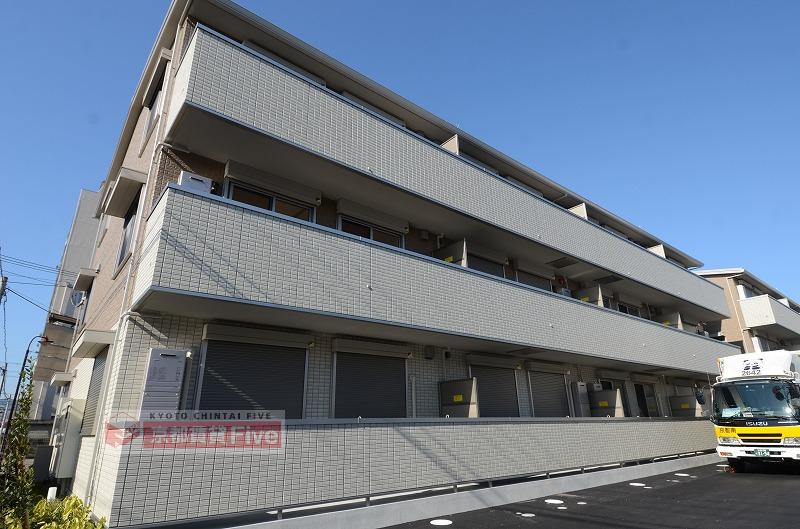 グランソレイユ西院
