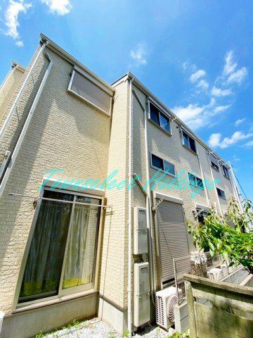 ベイルーム県立大学B