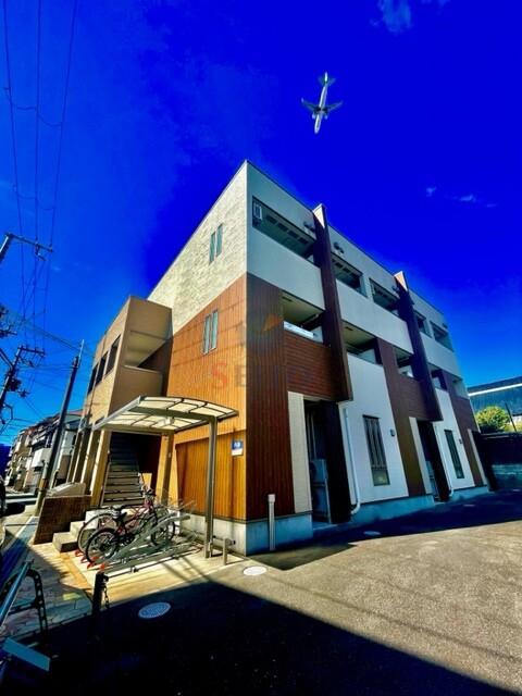 スリーハーブズ服部寿町