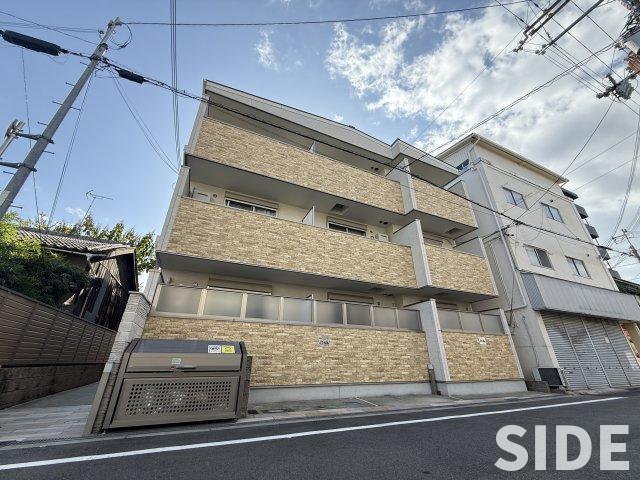 ピレーネ赤川